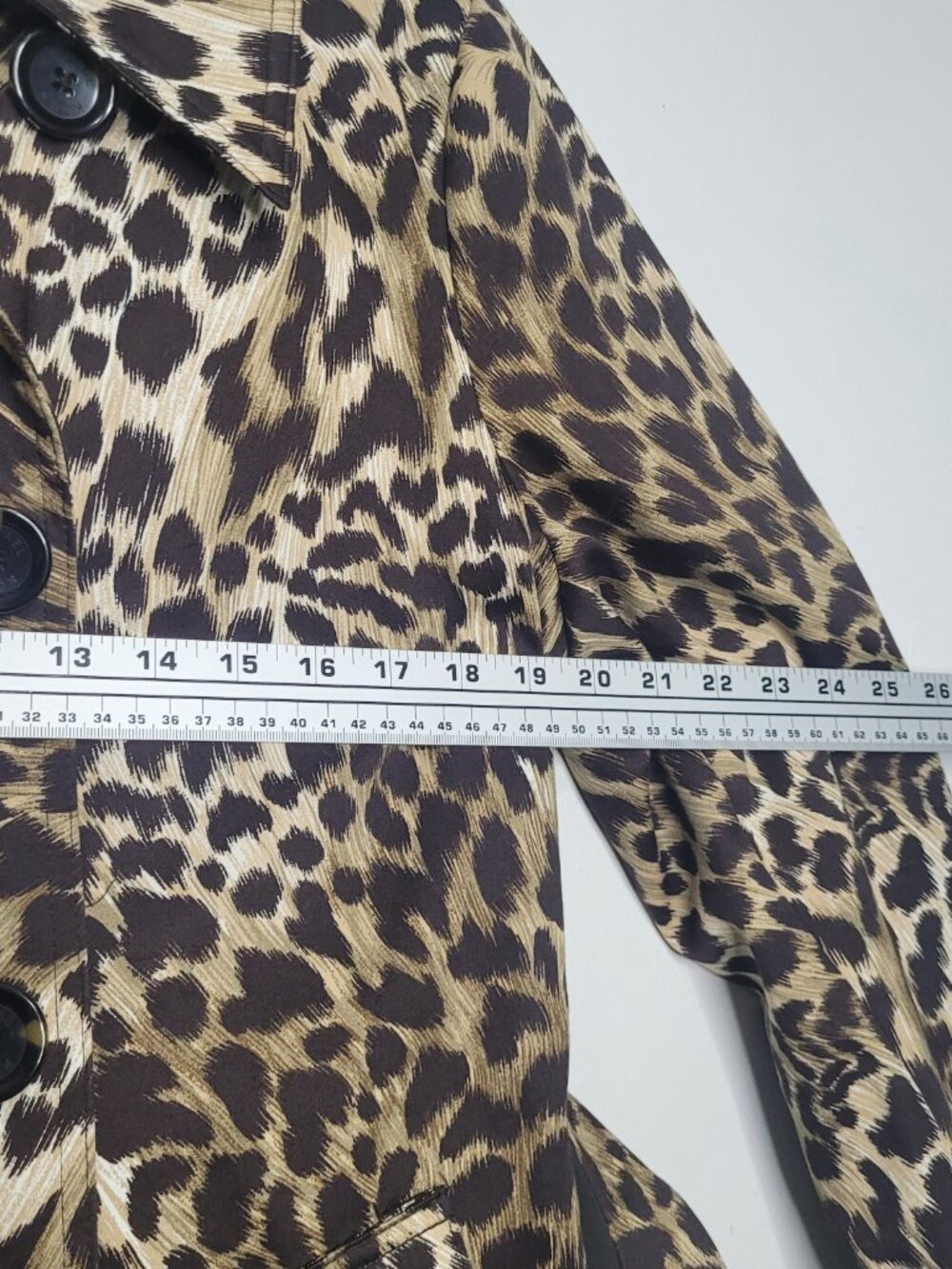 Michael Michael Kors cheetah animal print trench style lined coat size large - Picture 8 of 10